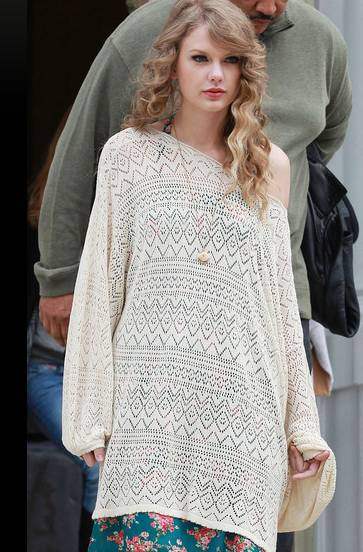 10 Celebs Who Nailed it in Crochet and Knitwear