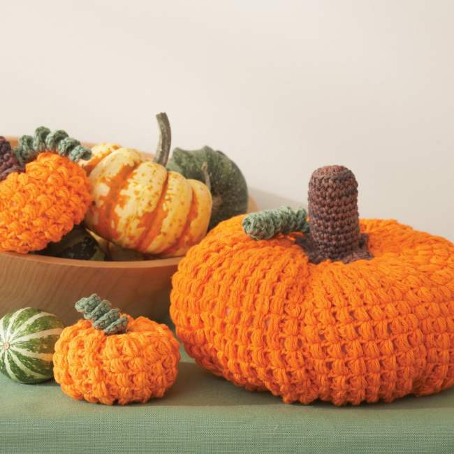 7 Free Plush Pumpkin Patterns for Knitters and Crocheters