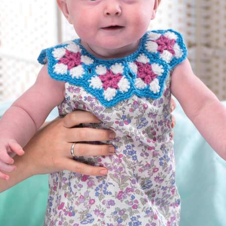 Crochet baby dress collar