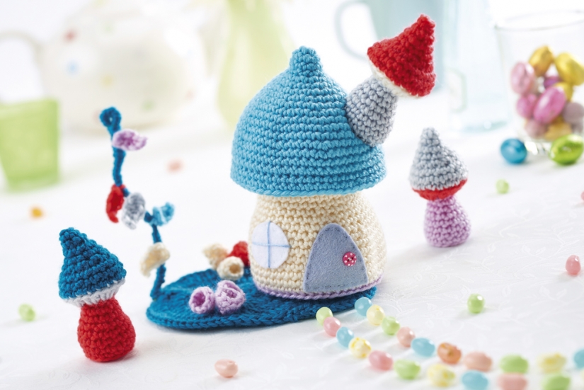 100s free crochet patterns : Page 1