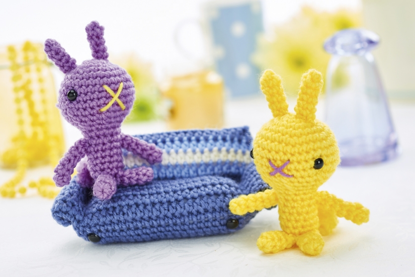 100s free crochet patterns : Page 1