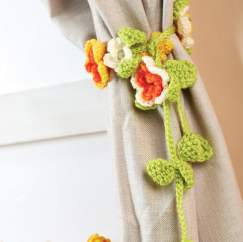 Crochet curtain tie-backs