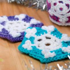 Snowflake crochet coaster set