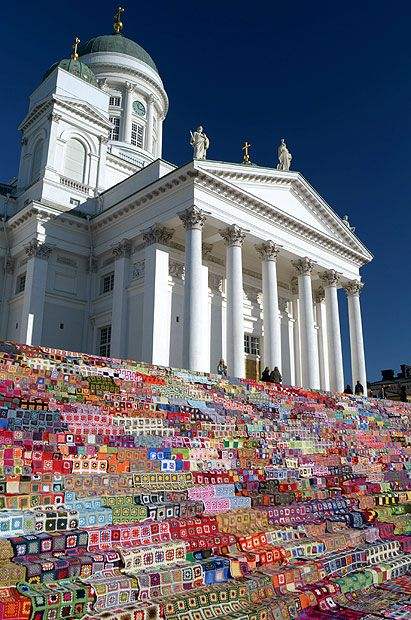 The Wonderful World of Yarn Bombing