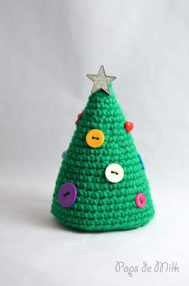 15 FREE Christmas Decoration Crochet Patterns