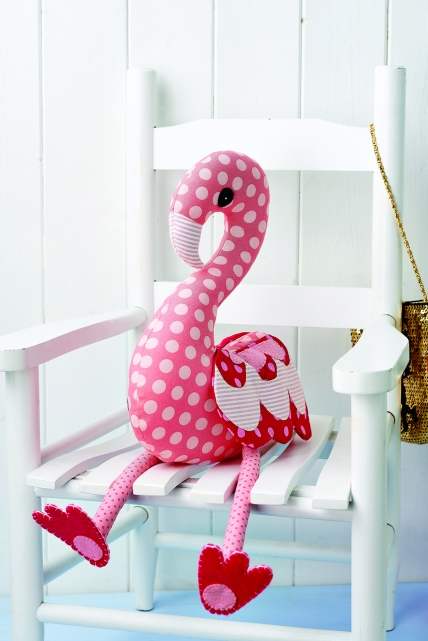 9 FLAMINGO-LOVER MUST-HAVES