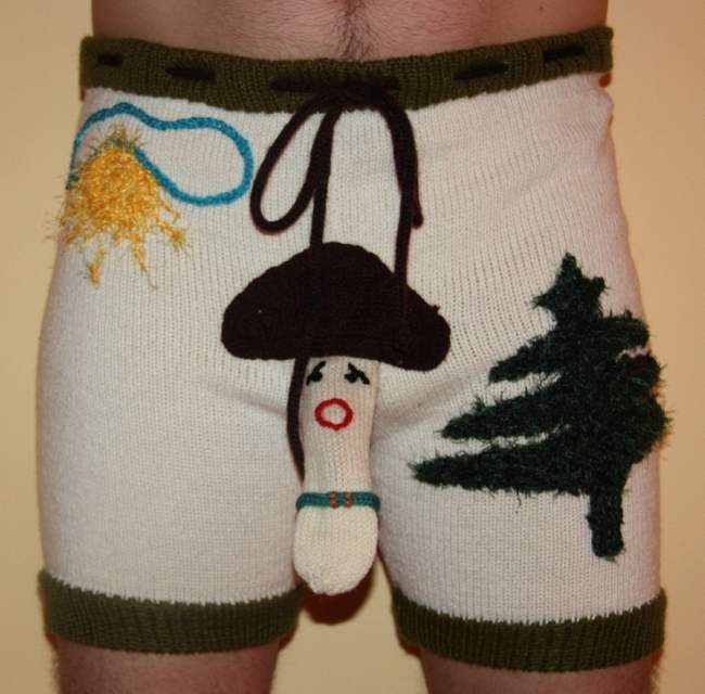 21 Men in Woolly Shorts You Can’t Un-See