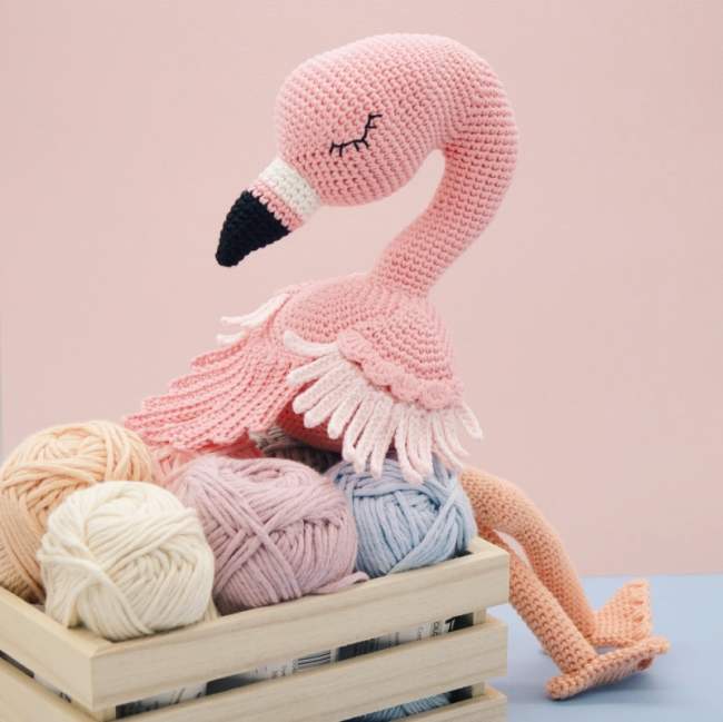 9 FLAMINGO-LOVER MUST-HAVES