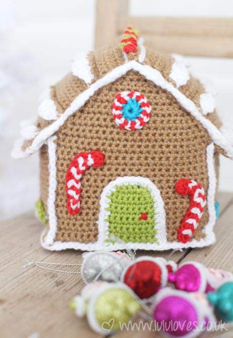 10 Amazing Handmade Gingerbread Houses