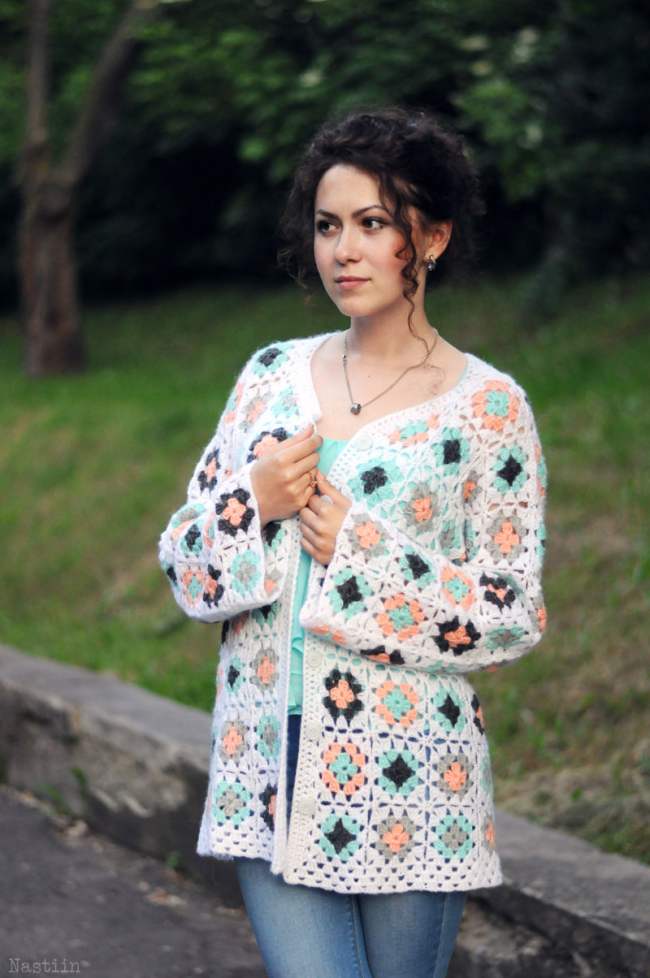 10 GRANNY SQUARE GARMENTS WE LOVE