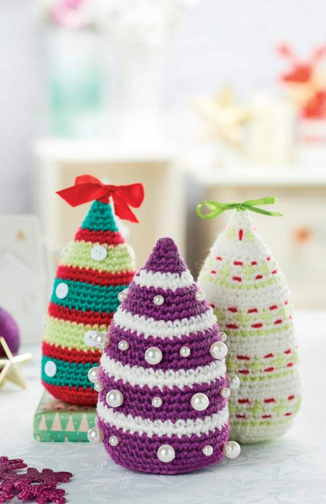 23 Christmas Crochet Projects You Need To Make