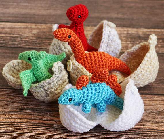 17 Crochet Dinosaurs For Jurassic World Fans