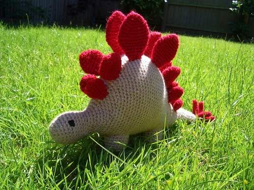 17 Crochet Dinosaurs For Jurassic World Fans