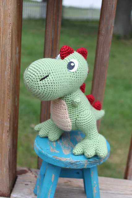 17 Crochet Dinosaurs For Jurassic World Fans