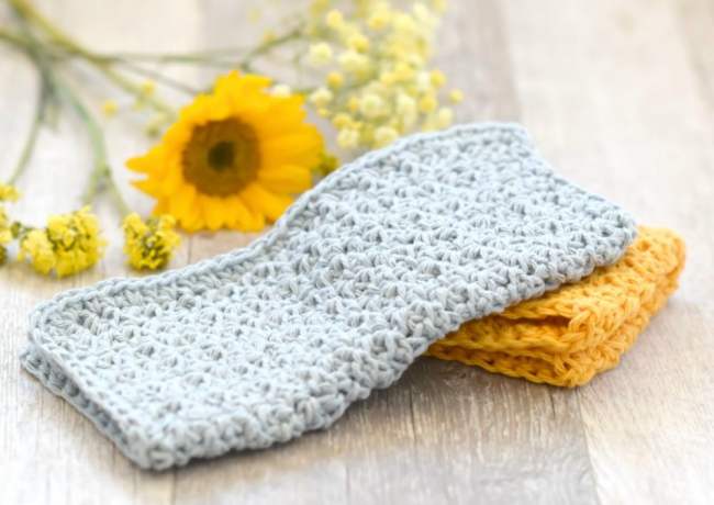 8 Easy Crochet Projects to Do With Kids