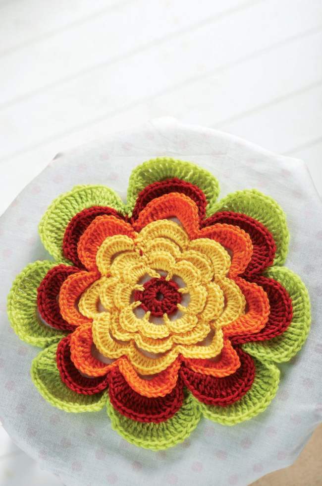 Top 10 FREE Pretty Flower Patterns