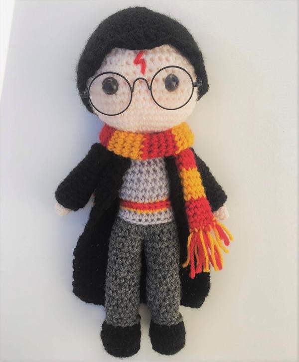 Crochet Harry Potter Inspired Bookmarks - Free Pattern - Left in Knots