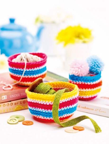 9 FREE Patterns To Crochet With Your Kids