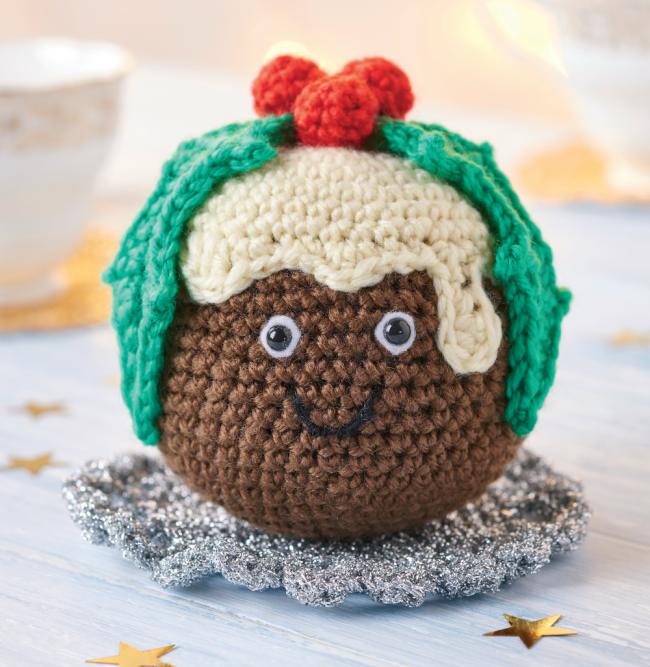 15 of our Favourite Crochet Christmas Characters