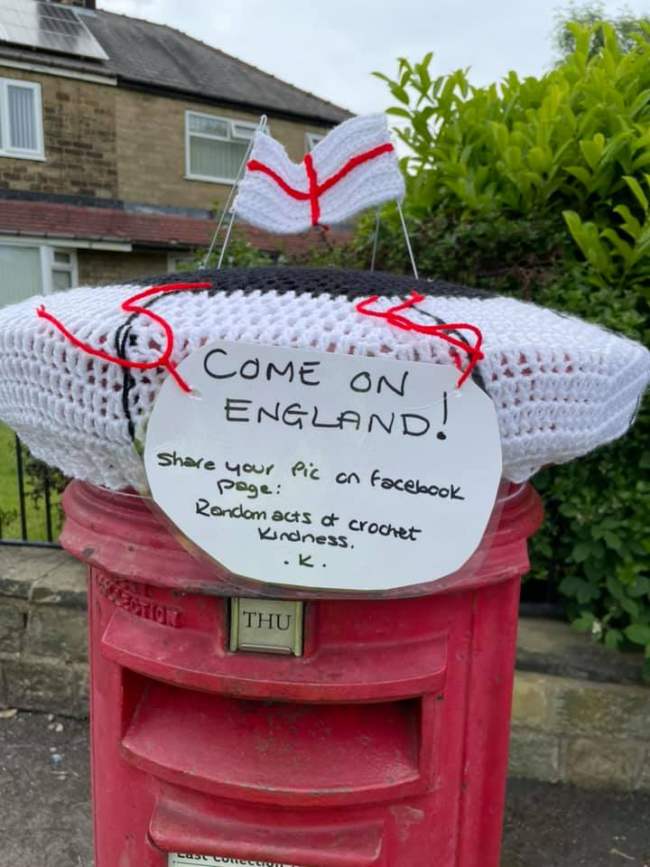 Crochet Gareth Southgate & England Football Team Tributes For Euro 2021