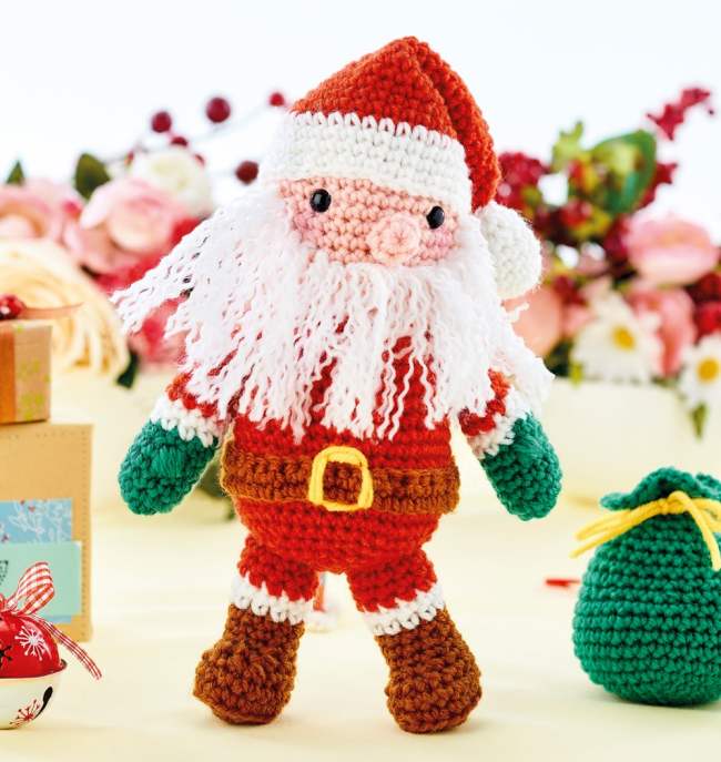 15 of our Favourite Crochet Christmas Characters