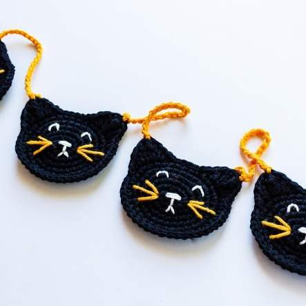 20 Fangtastic Free Halloween Patterns