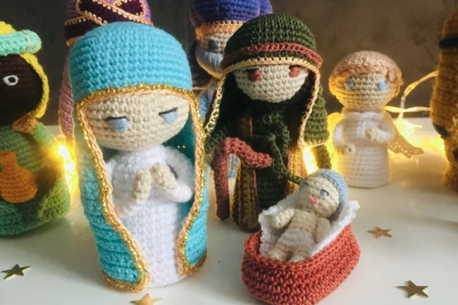 Top Ten Crochet Patterns from Design Bundles