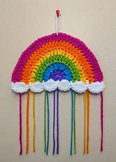 9 FREE Rainbow Trail Projects To Knit or Crochet