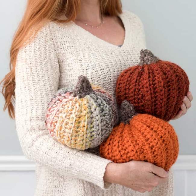 7 Free Plush Pumpkin Patterns for Knitters and Crocheters