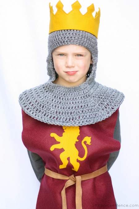 14 Kids Totally Owning Their Handmade Halloween Costumes