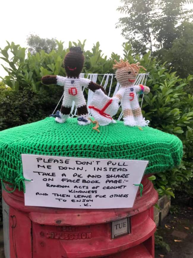 Crochet Gareth Southgate & England Football Team Tributes For Euro 2021