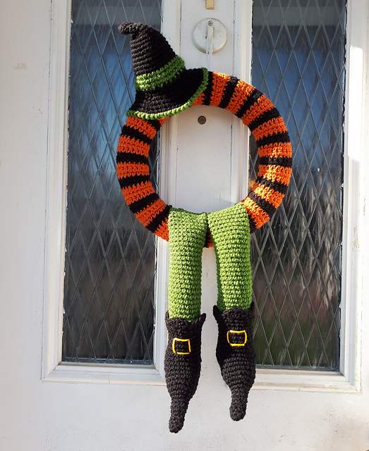 20 Fangtastic Free Halloween Patterns