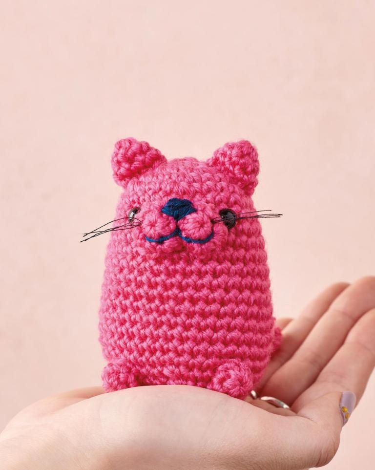 Amigurumi Cat Crochet Pattern