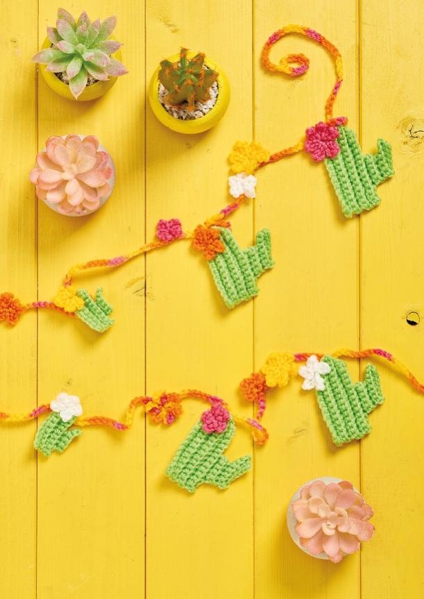 Cactus Garland Crochet Pattern