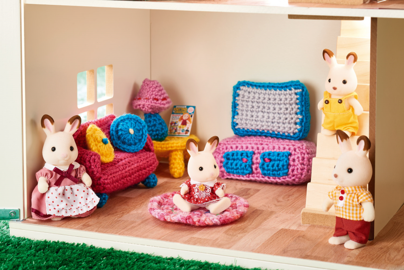 Doll’s House Furniture Crochet-Along: Part 1 Doll’s House Furniture Crochet-Along: Part 1