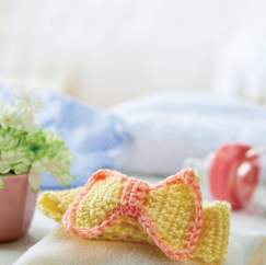 Crochet bow baby headband