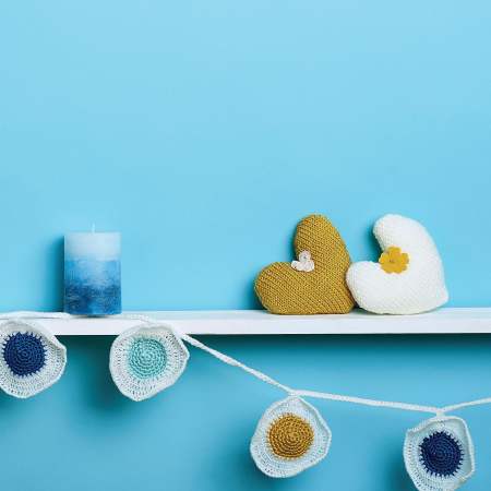 Stylish crochet circle bunting