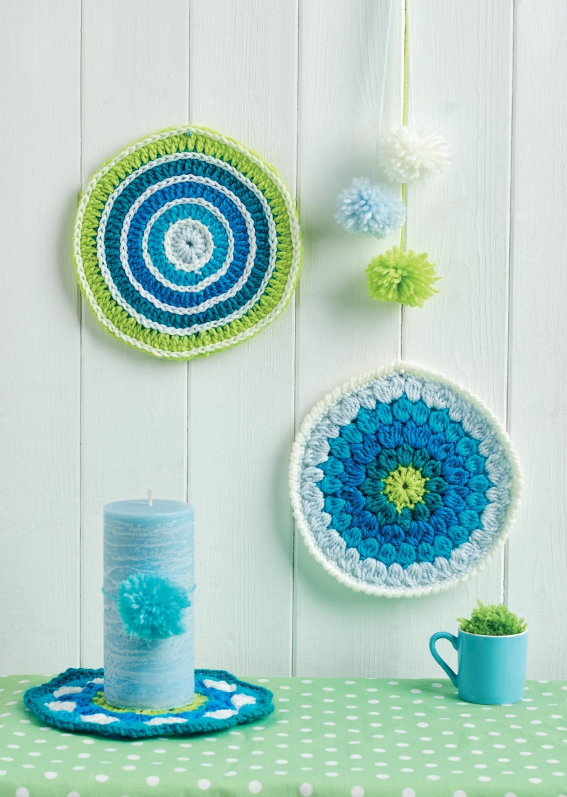 Circle crochet mandalas for coasters or wall art Circle crochet mandalas for coasters or wall art