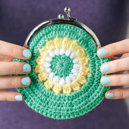 Granny square circle purse