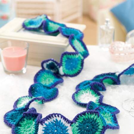 Crochet circles scarf