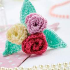 Rose crochet flower brooch