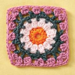 Basic flower granny square