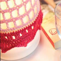 Crochet lampshade cover