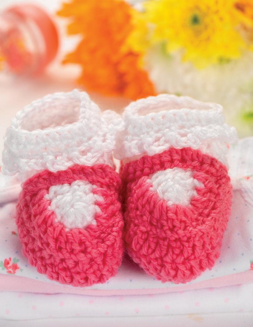 Mary jane crochet baby booties Crochet Pattern