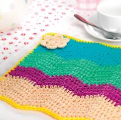Crochet summer placemat