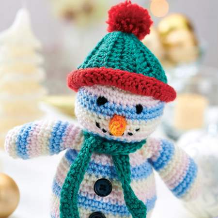 Crochet snowman toy