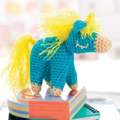 Crochet unicorn toy