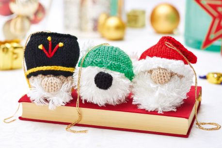 http://www.letsknit.co.uk/free-knitting-patterns/christmas-characters