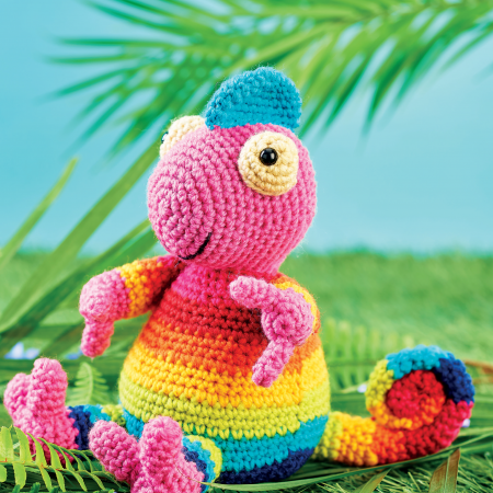 9 FREE Rainbow Trail Projects To Knit or Crochet