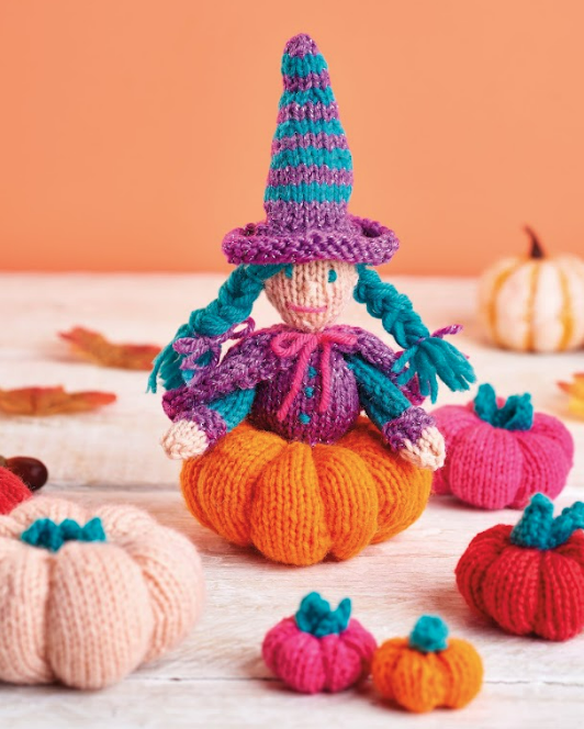 7 Free Plush Pumpkin Patterns for Knitters and Crocheters